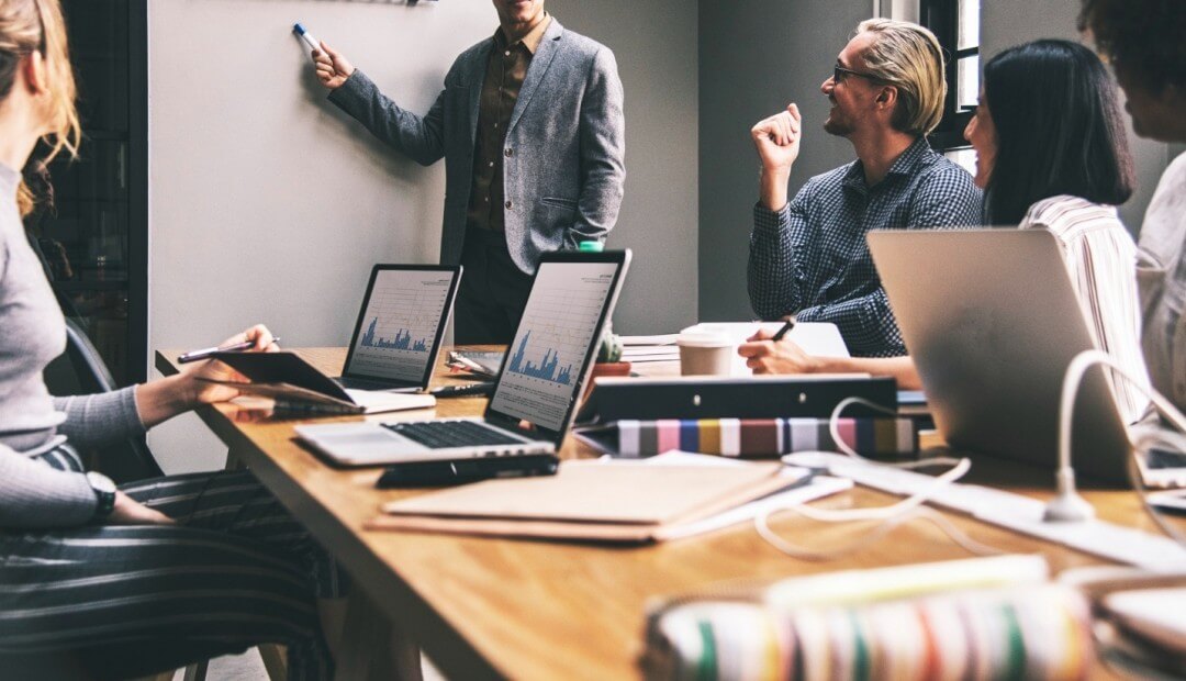 Cómo mejorar la conversión de leads con una plataforma de chat omnicanal